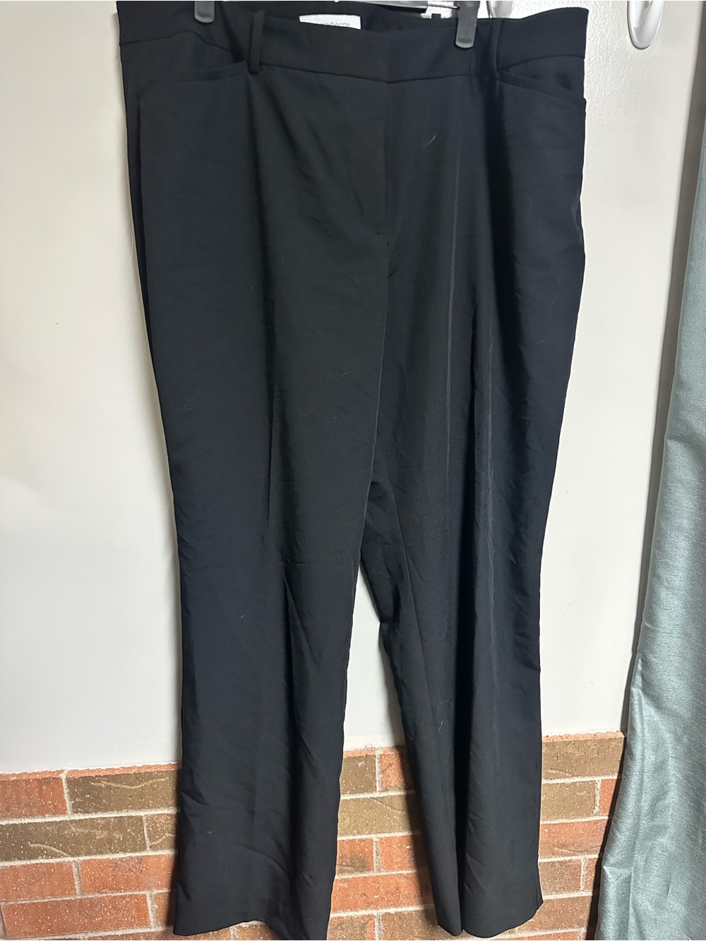 Liz Claiborne Black Straight-Leg Dress Pants